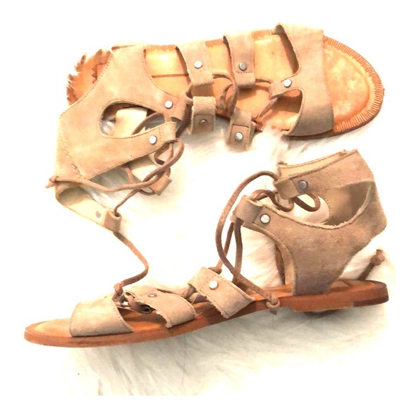 tan leather gladiator sandals